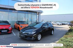 Toyota Auris 2017 1.8 136 KM Toyota Auris 2017 1.8 136 KM
