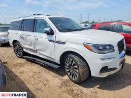 Lincoln Navigator 2022 3