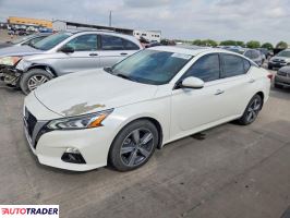 Nissan Altima - zobacz ofertę
