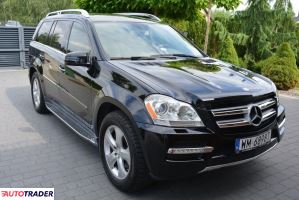 Mercedes GL 2011 4.7 340 KM