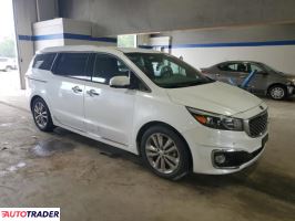 Kia Sedona 2018 3