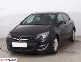 Opel Astra 2013 1.4 138 KM