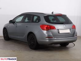 Opel Astra 2013 1.4 138 KM