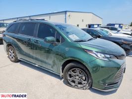 Toyota Sienna 2025 2