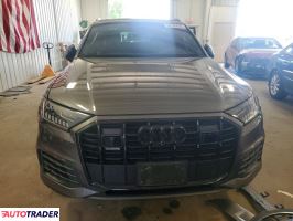 Audi Q7 2021 3