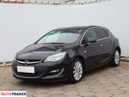 Opel Astra 2013 1.4 118 KM Opel Astra 2013 1.4 118 KM