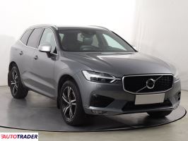 Volvo XC60 2019 2.0 246 KM