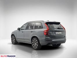 Volvo XC90 2022 2.0 235 KM