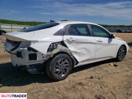 Hyundai Elantra 2024 2
