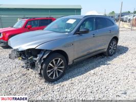 Jaguar F-PACE 2024 2 Jaguar F-PACE 2024 2