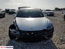 Tesla Model 3 2018