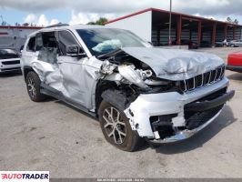 Jeep Cherokee 2025 3