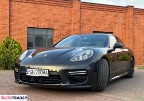 Porsche Panamera 2015 4.8 440 KM