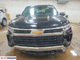 Chevrolet Silverado 2023 2