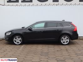 Volvo V60 2016 2.0 187 KM