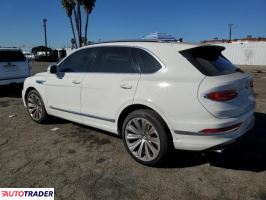 Bentley Pozostałe 2021 4
