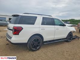 Ford Expedition 2022 3