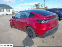 Tesla Model Y 2026