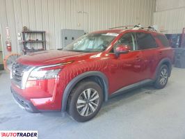 Nissan Pathfinder 2023 3