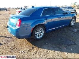 Chrysler 300C 2021 3