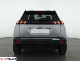 Peugeot 2008 2020 1.2 99 KM
