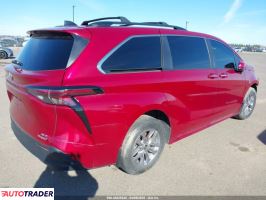 Toyota Sienna 2024 2