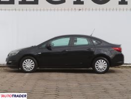 Opel Astra 2014 1.4 99 KM