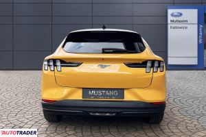 Ford Mustang 2022 269 KM