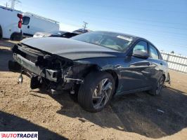 Hyundai Elantra 2025 2