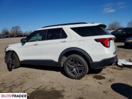 Ford Explorer 2025 3