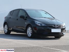 Opel Astra 2019 1.2 128 KM