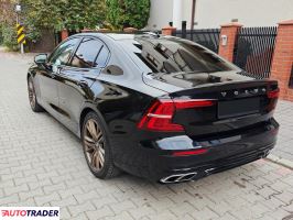 Volvo S60 2020 2.0 404 KM
