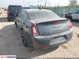 Chrysler 300C 2023 5