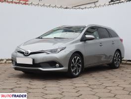Toyota Auris 2015 1.6 130 KM