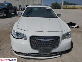 Chrysler 300C 2019 3