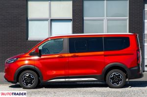 Ford Tourneo Custom 2025 2.5 233 KM