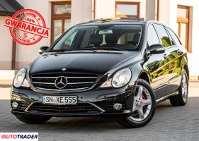 Mercedes R-klasa 2009 3.0 224 KM