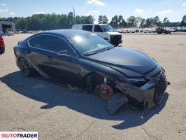 Lexus IS 2025 3