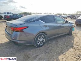 Nissan Altima 2021 2