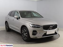 Volvo XC60 2022 2.0 194 KM