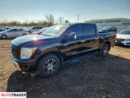 Nissan Titan 2020 5