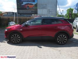 Opel Grandland 2021 1.6 221 KM