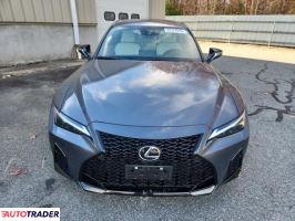 Lexus IS 2024 3