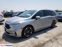 Honda Odyssey 2021 3
