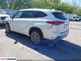 Toyota Highlander 2021 2 Toyota Highlander 2021 2