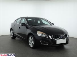 Volvo S60 2013 2.0 134 KM