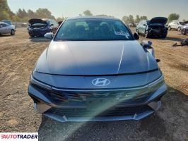 Hyundai Elantra 2025 2