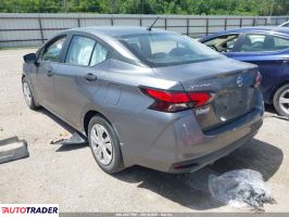Nissan Versa 2020 1