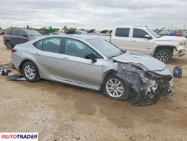 Toyota Camry 2025 2
