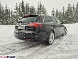 Opel Insignia 2015 2.0 140 KM